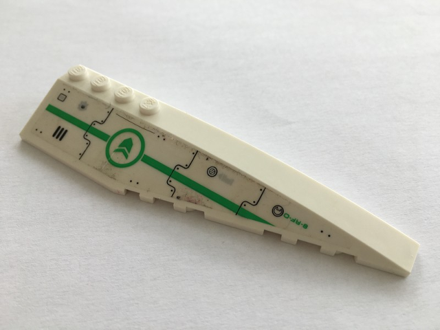 Wedge 12 x 3 Right with Vent, Bright Green Stripe and Arrows Pattern (Sticker) - Set 70704