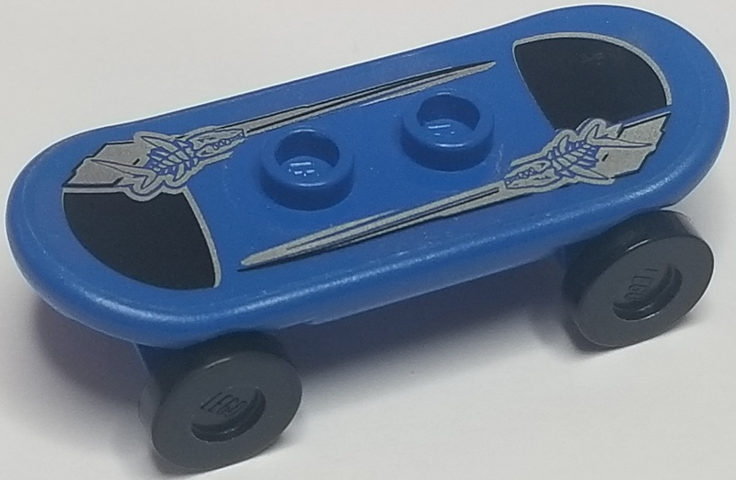 Minifigure, Utensil Skateboard Deck with Silver Fish Skeleton and Black Grip Tape Pattern (Sticker) with Black Wheels (42511pb19 / 2496) - Set 6738