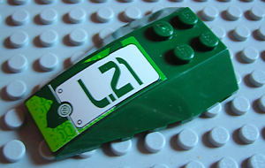 Wedge 6 x 4 Triple Curved with Dark Green 'L.21' on White Panel Pattern (Sticker) - Set 8114