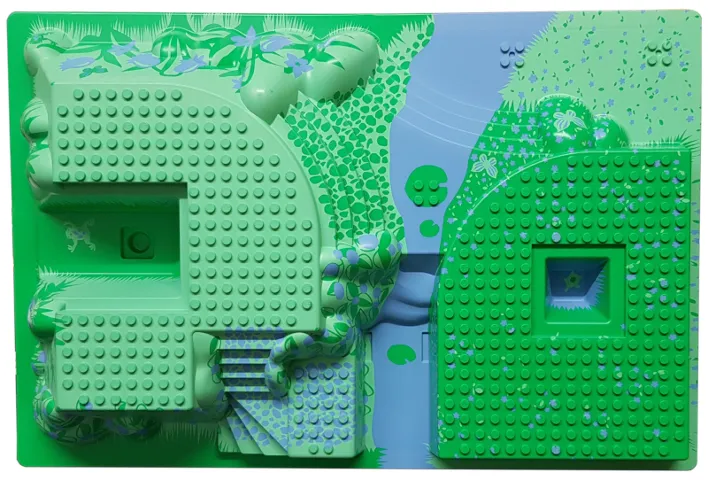 Baseplate, Raised 32 x 48 x 6 with Front and Back Steps with Medium Blue and Green Garden Pattern