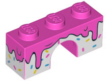 Arch 1 x 3 with Frosting Dripping over White Icing with Sprinkles Pattern