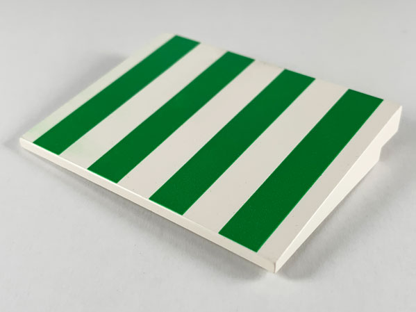 Slope 10 6 x 8 with Green Stripes Pattern