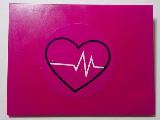 Slope 10 6 x 8 with Magenta Circle, Black Heart Outline and White ECG Heart Monitor Pattern (Sticker) - Set 41318