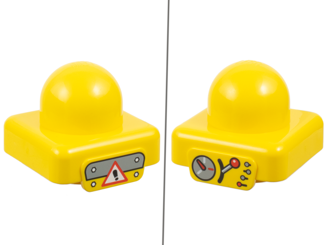 Primo Plate 1 x 1 with Plates with Road Sign Warning and Control Panel on Opposite Sides Pattern