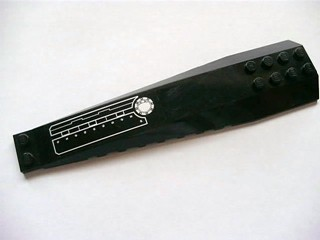 Wedge 16 x 4 Triple Curved with Reinforcements with Silver Panels, Rivets and Filler Cap Pattern Model Right (Sticker) - Set 7787