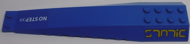 Wedge 16 x 4 Triple Curved with Reinforcements with White 'NO STEP>>' and Stylized Yellow 'STATIC' Pattern Model Right Side (Stickers) - Set 70614