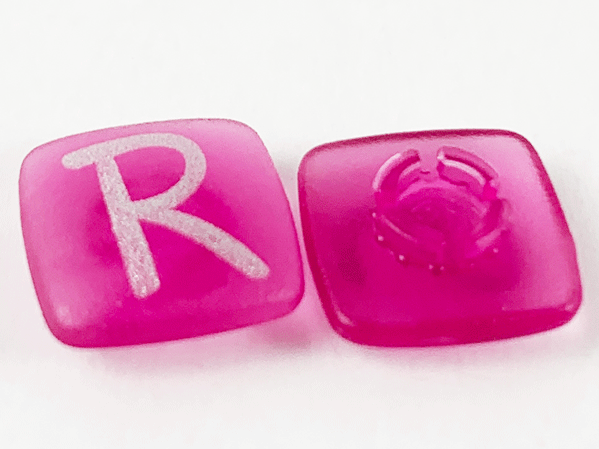 Clikits, Icon Square 2 x 2 Small with Pin, Frosted with Silver Capital Letter R Pattern