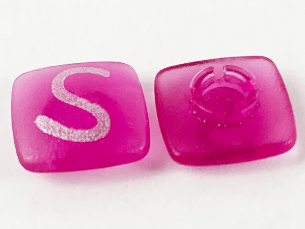 Clikits, Icon Square 2 x 2 Small with Pin, Frosted with Silver Capital Letter S Pattern