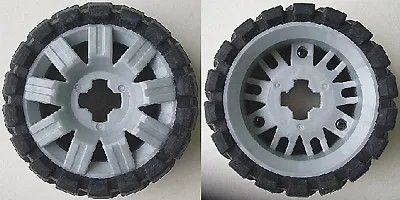 Wheel 60 x 34 with Black Tire 81 x 40 Balloon Offset Tread