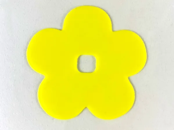 Clikits, Icon Accent Rubber Flower 5 Petals 5 3/4 x 5 3/4