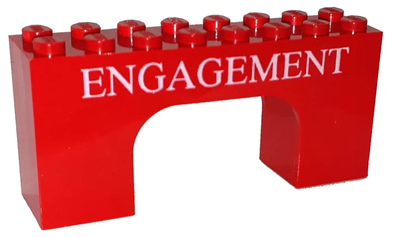Arch 2 x 8 x 3 with White 'ENGAGEMENT' Pattern