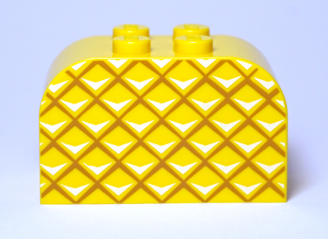 Slope, Curved 4 x 2 x 2 Double with 4 Studs with Pineapple Skin Pattern