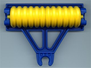 Duplo Farm Plow Type 1, Roller Holder with Yellow Duplo Farm Plow Type 1, Roller Attachment, Disk (4828 / x1526)