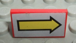 Panel 1 x 2 x 1 with Yellow Arrow Right on Light Gray Background Pattern (Sticker) - Set 8856