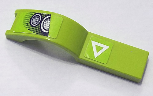 Vehicle, Mudguard 1 x 4 1/2 with Silver Headlights and Silver Triangle Pattern Model Left Side (Stickers) - Set 8133