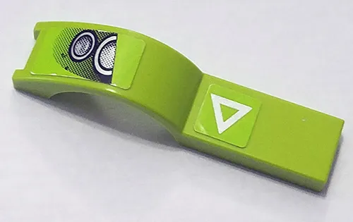 Vehicle, Mudguard 1 x 4 1/2 with Silver Headlights and Silver Triangle Pattern Model Left Side (Stickers) - Set 8133