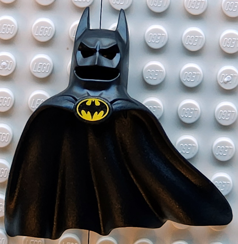 Minifigure, Headgear Head Cover, Cowl with Pointed Ears, Sweeping Cape with Simple Batman Bat Logo Pattern