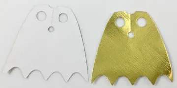 Minifigure Cape Cloth, Scalloped 5 Points (Batman) - Traditional Starched Fabric with White and Gold Sides