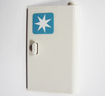 Door 1 x 3 x 4 Right - Open Between Top and Bottom Hinge with Maersk Star Logo Pattern (Sticker) - Set 10219