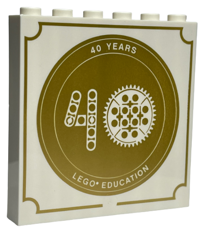 Panel 1 x 6 x 5 with '40 YEARS', 'LEGO EDUCATION', and Beams and Gear in Number 40 Shape on Gold Circle Pattern