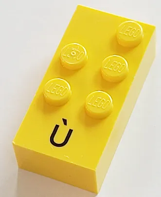 Brick, Braille 2 x 4 with 5 Studs with Black Capital Letter U with Grave (Ù) Pattern (dots-23456 ⠾) (French with Antoine Numbers)