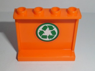 Panel 1 x 4 x 3 with Side Supports - Hollow Studs with Green Recycling Arrows Pattern on Inside (Sticker) - Set 60118