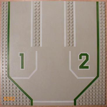 Baseplate, Road 32 x 32 with 3 Driveways, Open Outer Lanes with 1,2 Pattern (6382-1983)