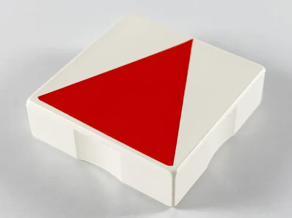 Duplo, Tile 2 x 2 with Shape Red Isosceles Triangle Pattern