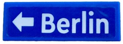 Tile 1 x 3 with White Arrow and 'Berlin' Pattern (Sticker) - Set 77012