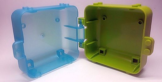 Container, Box 3 x 8 x 6 2/3 with Satin Trans-Light Blue Front (64454 / 64462)