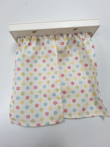 Duplo, Furniture Curtain Plate 2 x 6 with White Cloth Curtains with Red, Blue, Yellow and Lime Flowers Pattern