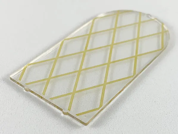 Glass for Door Frame 1 x 6 x 7 Arched with Notches and Rounded Pillars with Gold Lattice Pattern