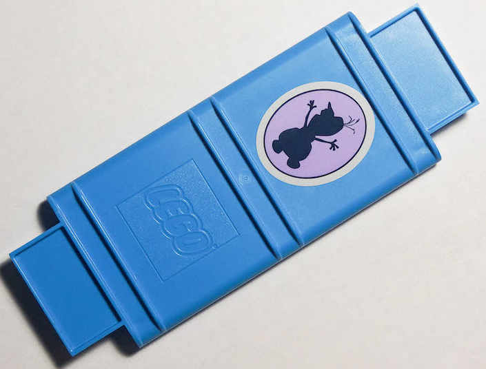 Container, Book Cover Binding, 16 x 6 x 1 (Storybook Adventures) with Olaf Snowman Silhouette and Gold Oval Border Pattern (Sticker) - Set 43175