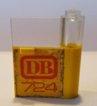 Door 1 x 3 x 3 Right with Horizontal Handle with Molded Trans-Clear Window and Red 'DB' and '724' Pattern (Sticker) - Set 724