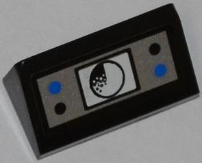 Slope 30 1 x 2 x 2/3 with Black and Blue Buttons and Radar Pattern (Sticker) - Set 7287