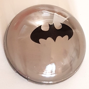 Cylinder Hemisphere 4 x 4 with Black Bat Batman Logo Pattern