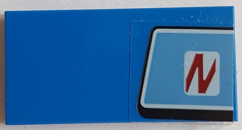 Tile 2 x 4 with Slanted Red Letter N in White Rounded Rectangle on Medium Blue Background Pattern (Sticker) - Set 76082