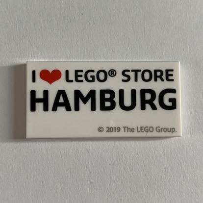 Tile 2 x 4 with 'I Heart LEGO STORE HAMBURG' Pattern