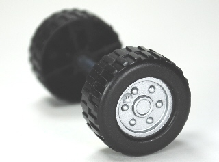 Duplo Wheel with Tread (28mm diameter) Double Assembly with Metal Axle (34mm) and Silver Classic Hub Pattern
