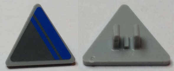 Road Sign 2 x 2 Triangle with Clip with Blue Stripe on Dark Bluish Gray Background Pattern Model Right Side (Sticker) - Set 75012