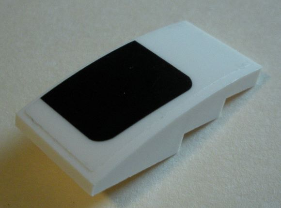 Slope, Curved 4 x 2 with Black Rectangle Curved Outer Edges Pattern Model Right Side (Sticker) - Set 75895