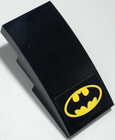 Slope, Curved 4 x 2 with Yellow Batman Logo Pattern (Sticker) - Set 76034