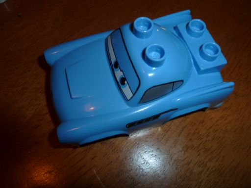 Duplo Car Body 2 Top Studs and 2 Rear Studs with Cars Finn McMissile Pattern