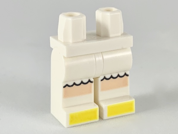 Hips and Legs with Black Scalloped Lines, Light Nougat Knees and Yellow Toes Pattern