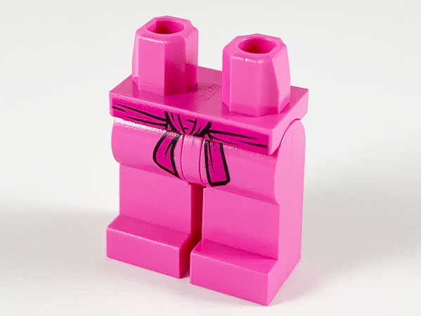 Hips and Legs with Magenta Sash Pattern