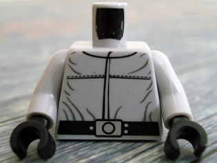 Torso SW Wrinkly Jumpsuit with Black Belt and Silver Buckle Pattern / Light Bluish Gray Arms / Black Hands