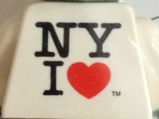 Torso SW Shirt with 'NY I' Red Heart Pattern (Yoda)