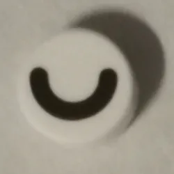 Tile, Round 1 x 1 with Black Eye Closed (Thick Curved Line) Pattern