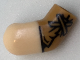 Arm, Right with Light Nougat Short Sleeve and Black Stitched Fur Cuff Pattern