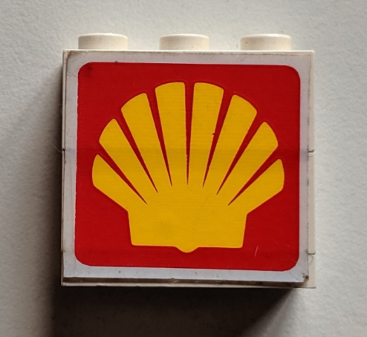 Stickered Assembly 3 x 1 x 2 1/3 with Shell Logo Pattern (Sticker) - Set 6394 - 2 Brick 1 x 3, 1 Plate 1 x 3